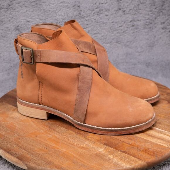Free People Las Palmas Ankle Bootie Size EU 38 US 7.5 Tan Leather - Picture 1 of 9